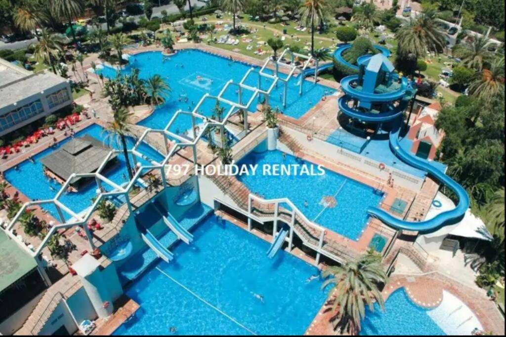797 Holiday Rentals- Precioso Piso Con Vistas Al Jardin En Benalbeach Benalmádena Εξωτερικό φωτογραφία