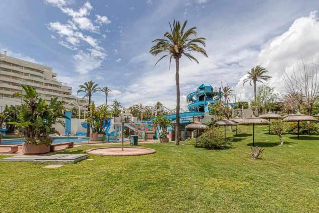 797 Holiday Rentals- Precioso Piso Con Vistas Al Jardin En Benalbeach Benalmádena Εξωτερικό φωτογραφία
