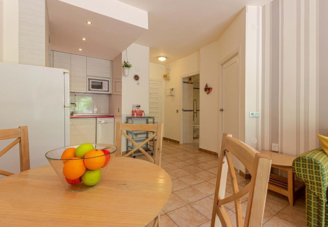 797 Holiday Rentals- Precioso Piso Con Vistas Al Jardin En Benalbeach Benalmádena Εξωτερικό φωτογραφία