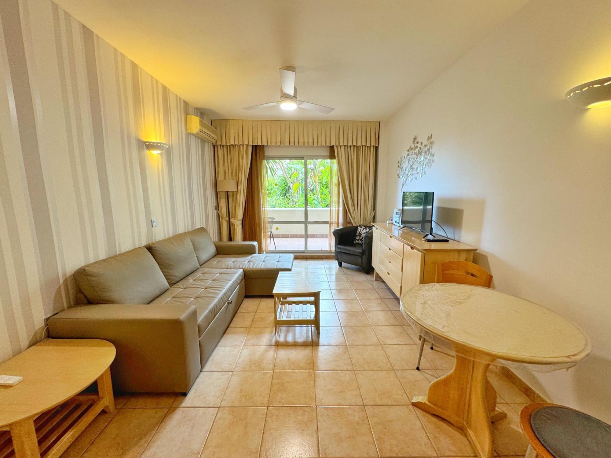 797 Holiday Rentals- Precioso Piso Con Vistas Al Jardin En Benalbeach Benalmádena Εξωτερικό φωτογραφία