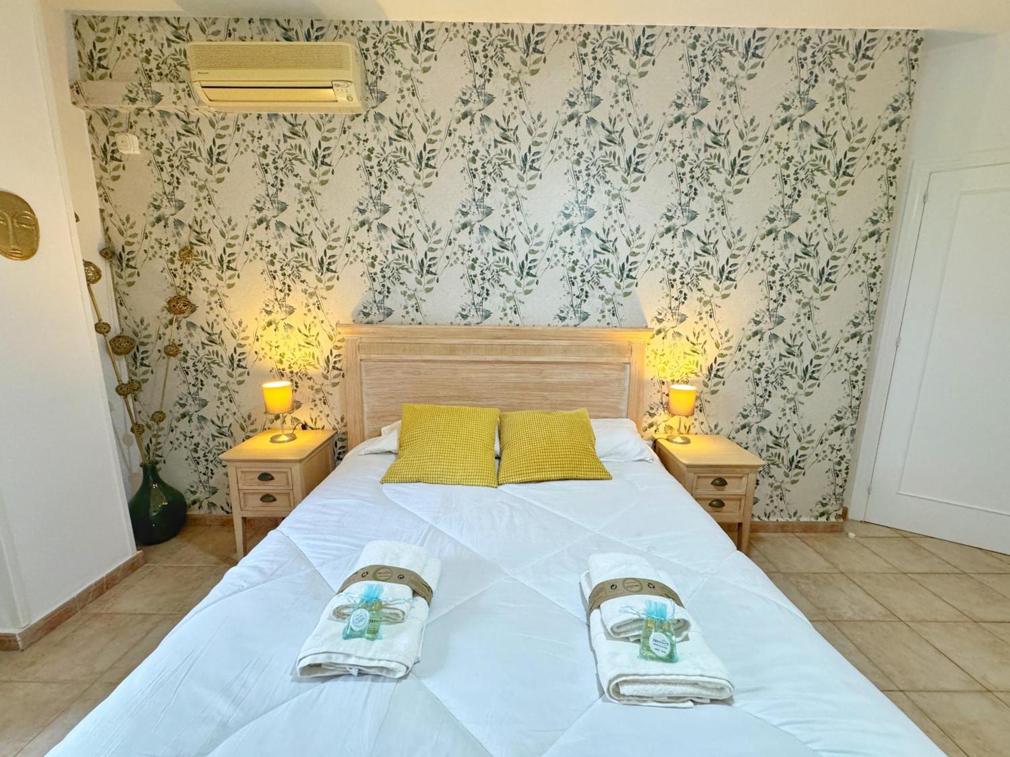 797 Holiday Rentals- Precioso Piso Con Vistas Al Jardin En Benalbeach Benalmádena Εξωτερικό φωτογραφία
